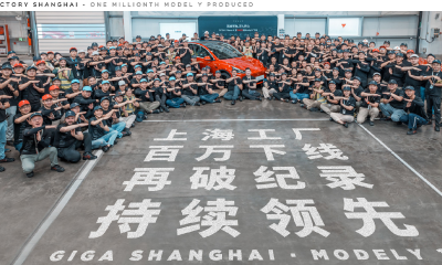 马斯克罕见服软，特斯拉一夜蒸发2800亿