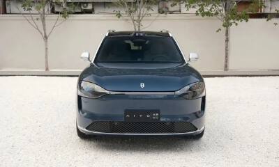 华为科技集大成！问界M9内饰曝光，三巨屏+豪华精装，移动大客厅