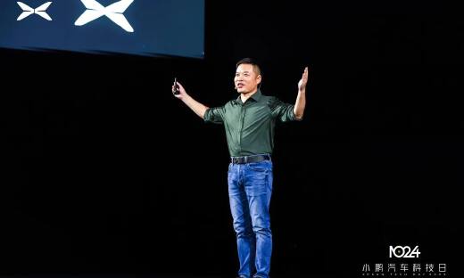 何小鹏：不装了，摊牌了