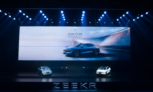 007来了！极氪卖21万倒逼小米，零百两秒级秒特斯拉