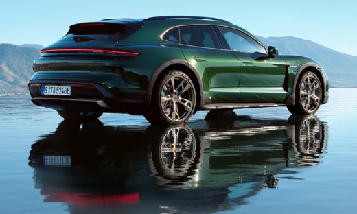 不造车的库克，开始为保时捷新车疯狂打Call