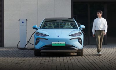 卷王比亚迪上新！全新腾势N7降6万开卖，枪口对准Model Y