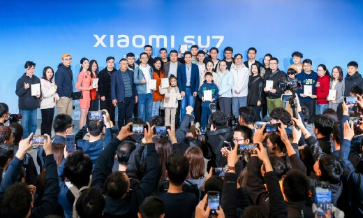 刚刚，小米SU7交车！雷厂长：中国将诞生像特斯拉一样的车厂