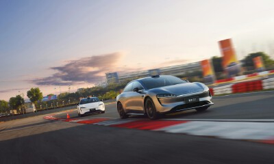 智界S7获重生！余承东不提“遥遥领先”，雷军隔空祝大卖