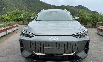 试驾奇瑞风云T10：20万大6座，续航2千公里，还要什么自行车