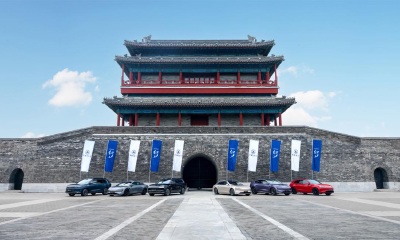 征服戈壁和珠峰108道拐，鸿蒙智行用车轮丈量祖国大美山河