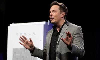 马斯克开个会，到账2000多个亿