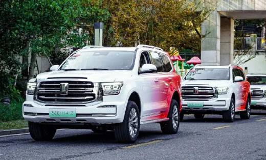 预售价37.98万！坦克500“一定红”开卖，纯电能跑200公里