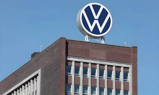 工会硬控70小时，强如大众也妥协了