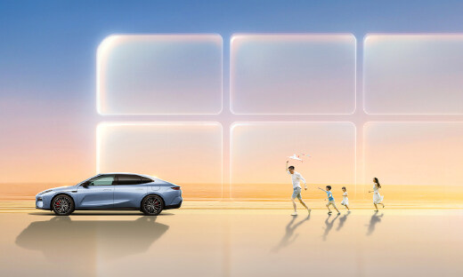 吉利银河App车控异常，半个月连发两起