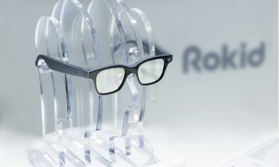 AI 眼镜，距离大众市场还有多远？