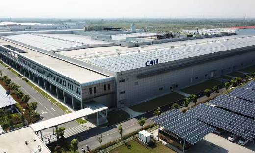 半年进账304亿，宁德时代赚疯了