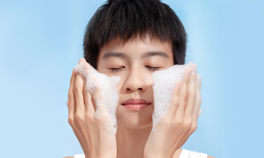 护肤市场新蓝海：青少年护肤需求崛起，母婴品牌抢占先机