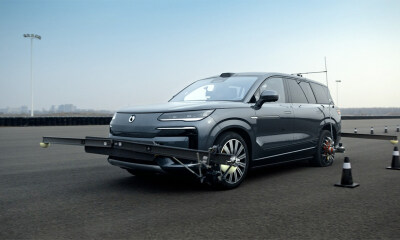 三破世界纪录！腾势N9以210km/h通过高速避让（鱼钩测试）