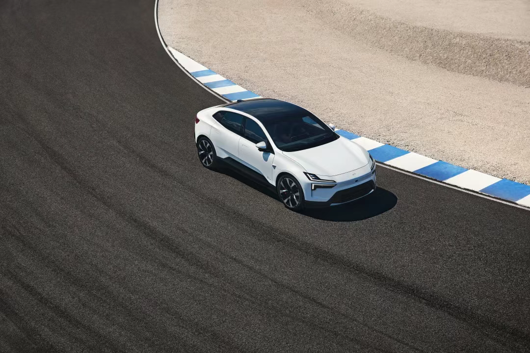 卖一辆亏27万，极星关停国内最后一家直营门店，打算轻资产谋出路