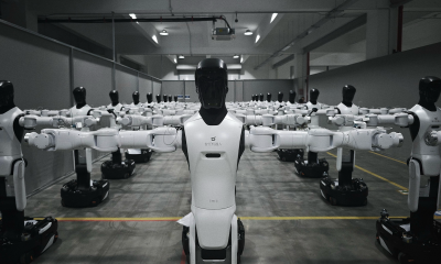 智元机器人联合均普智能全球线下首发精灵G2！过亿订单完成首批交付