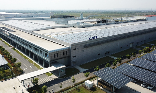 每天赚2个亿，卖铲人宁王再封神