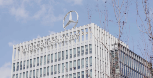 化解端到端“黑盒”，奔驰和AI建立信任的三部曲